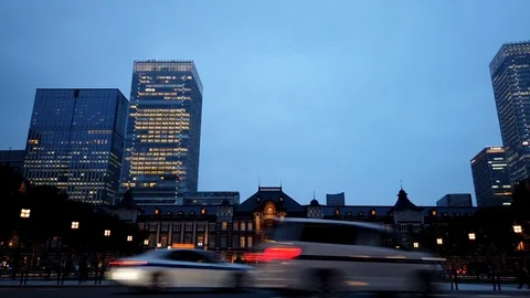 Tokyo Station Time Lapse Video stock 111822575