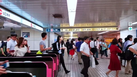 Tokyo Subway Gantry Crowd (Hyperlapse) Stock Footage 130052581