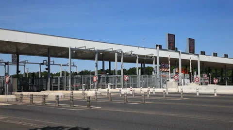 Toll station on the highway Vidéo 39936196