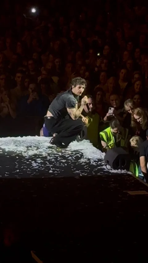 Tom Grennan Stops Show to Check on Fan, Bournemouth International Centre, Bourne Stock Footage 316432358