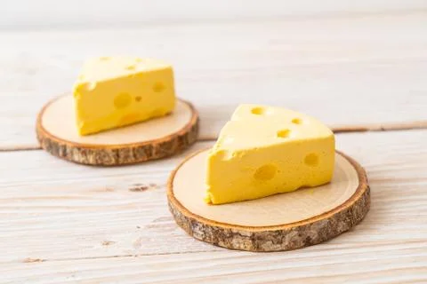 Tom &amp; Jerry cheesecake Stock Photos