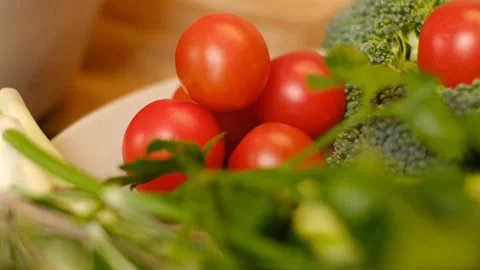 Tomato broccoli zucchini 库存影片 158748601