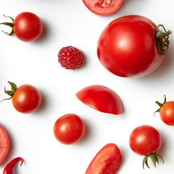 Tomato cherry and raspberry Foto stock