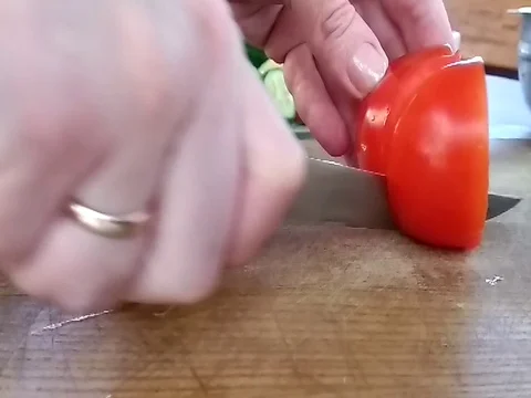 Tomato hands chopped Video stock 79404815