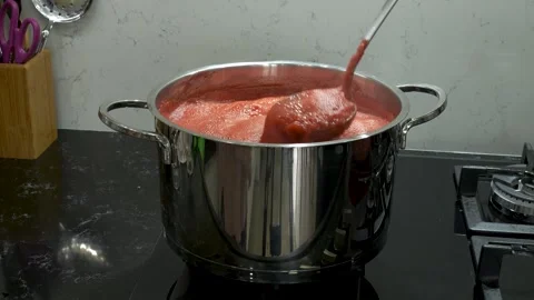 Tomato Sauce Video stock 331574223