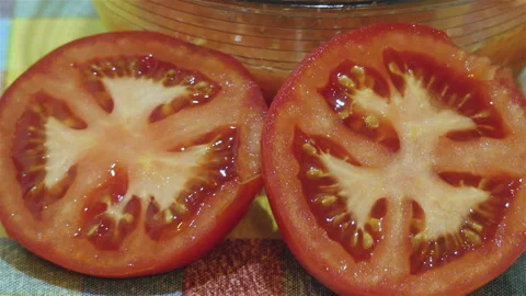 Tomato Sliced In Half Vídeo Stock 107316015