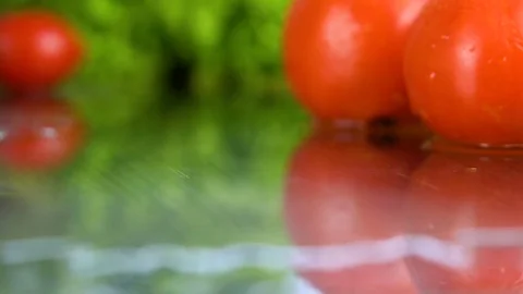 Tomatoes in the water Video stock 85178692
