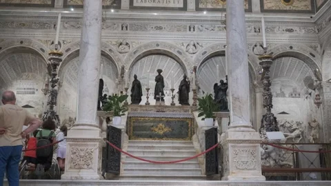 Tomb of Saint Anthony Inside Basilica in Padua Italy Stock Footage 342806955