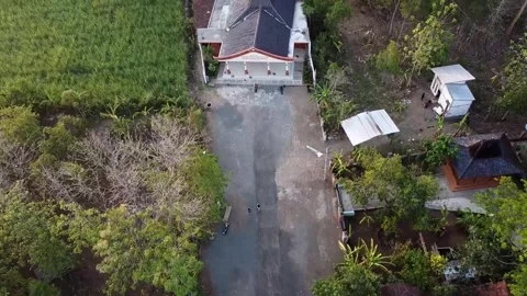 Tomb of Sheikh Hendro surrounded by trees and fields Stock-Footage 279304829