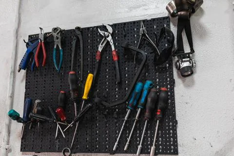 Tool kit in a car workshop. Concept of automobile mechanics. Foto stock