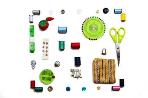 Tools accessories for needlework and sewing with thread, scissors, thimble, n Foto stock