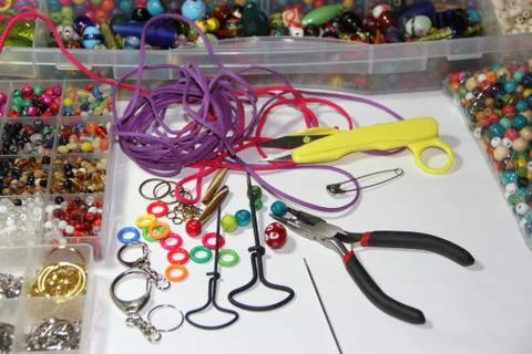 TOOLS ARMADO BIJOUTERI SCISSORS PEELS BOLITAS BEADS Stock Photos