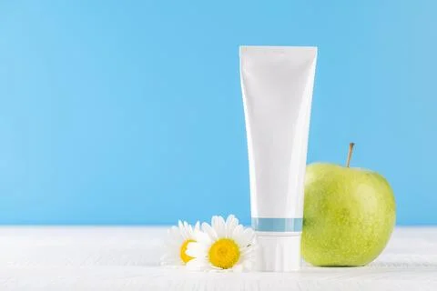 Toothpaste tube 스톡 사진