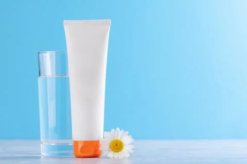 Toothpaste tube 스톡 사진