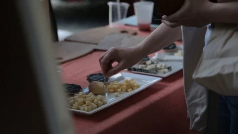 Toothpick 動画素材 105420604