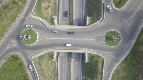 Top aerial view over the highway, City Roads in Tbilisi. Georgia 2017 autumn 库存影片 83374822