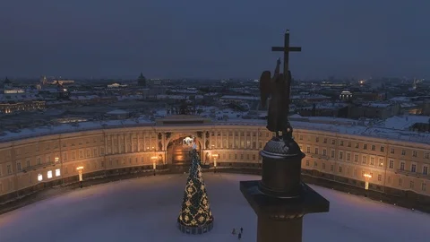 The Top Of The Alexander Column, Showing Statue Of An Angel Holding A Cross Video stock 102851536