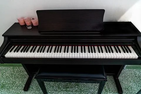 Top angle piano Stock Photos