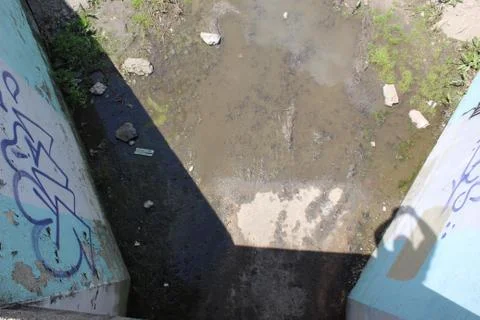 Top of Bridge with graffiti perspective 库存照片