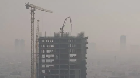 Top of a building under construction in Dubai 動画素材 289652073