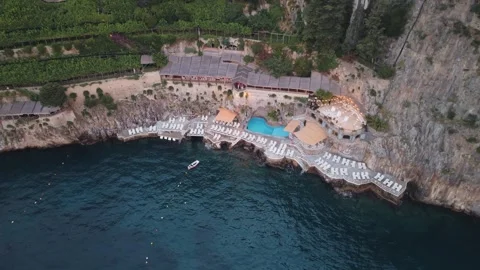 Top Down Aerial Drone Hotel Santa Caterina Pool Cliff Amalfi Coast Italy Vidéo 344990063