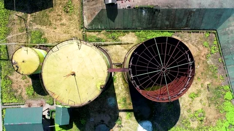 Top Down Aerial View of Crude Palm Oil CPO Storage Tanks and Infrastructure 動画素材 331860248