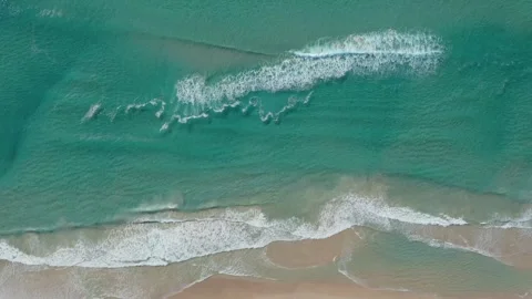 Top Down Aerial View of Gold Coast Beach at Surfers Paradise Video 库存影片 309628240