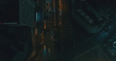 Top down aerial view of night streets in downtown Kyiv, Ukraine 库存影片 121226270