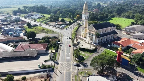 Top-down aerial view reveal a church Vídeos de archivo 331098544