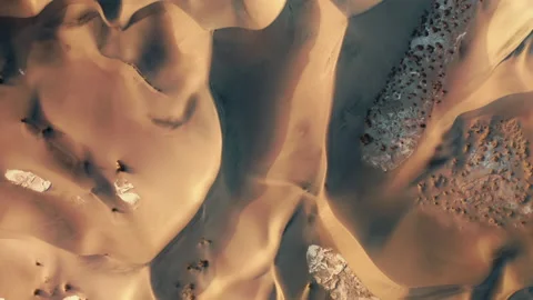 Top down aerial view of sandy desert dunes covered with snow, Nature wilderness 스톡 동영상 149536923