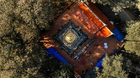 A top down aerial view of Wat Phra That Chom Kitti in Chiang Rai. The squar.. Stock Photos