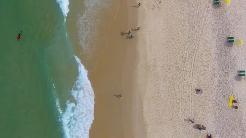 Top-Down Drone Pull-Back Over Rio Beach Vídeos de archivo 323423604