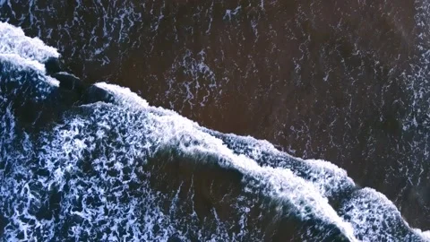 Top down drone sea waves shot. 스톡 동영상 234403243