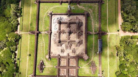 Top Down Drone View of Angkor Wat Central Towers and Galleries, Siem Reap Stock-Footage 347318283