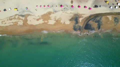 Top-Down Drone View of Ilhabela Beach and Emerald Green Sea Vídeos de archivo 334617418