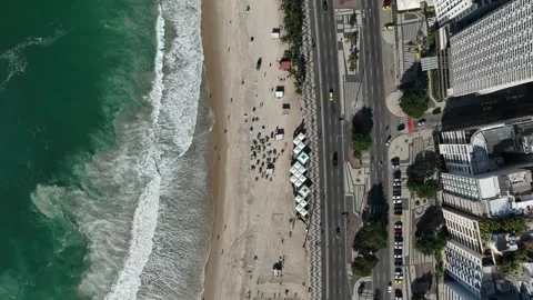 Top Down Flying Forward Along Copacabana Beach and Avenida Atlantica Stockbeeldmateriaal 344752085