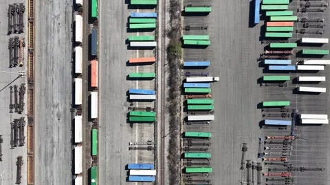 Top-Down forward aerial of Intermodal Container Yard, Jersey City Vídeo Stock 344596343