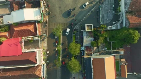 Top down intersection beside iconic Tugu Yogyakarta landmark Video stock 342583899