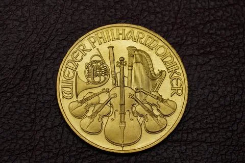Top Down Macro Shot of the heads side of a "Wiener Philharmoniker 1/4 unze .. Stock Photos