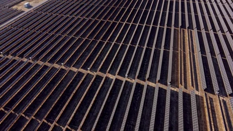 Top-down perspective of solar farms, showcasing scale and order Video stock 346065989
