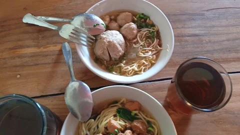 Top-down shot of Mie Ayam (Chicken Noodles). Video stock 321940803