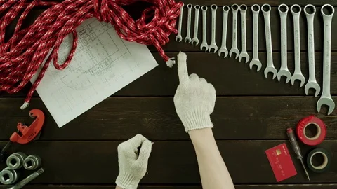 Top down view. Counting wrenches Stock Footage 80123340