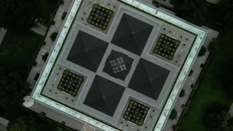 Top-Down View of North Carolina Legislative Building in Downtown Raleigh Vídeos de archivo 282668446