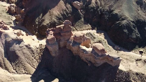 Top down view of red rock towers, Martian Charyn Canyon, Kazakhstan Vídeos de archivo 336103490