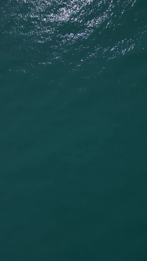 Top Down View of Sparkling Turquoise Ocean Water Surface Background Vídeo Stock 340392812
