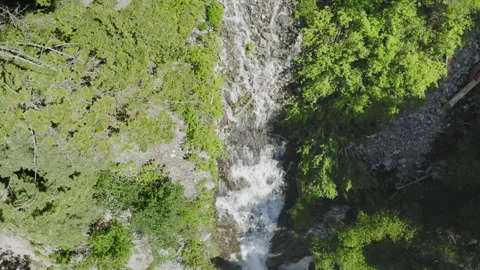 Top down view of Upper Falls in Provo Canyon Utah, we pull back along waterfall 스톡 동영상 248174398