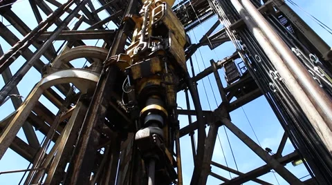Top Drive System (TDS) Spinning for Oil Drilling Rig - Oilfield Industry Stock Footage 40076673