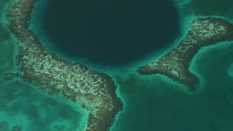 Top drone round shot of epic Great Blue Hole giant marine sinkhole in Belize Stock Footage 204864440