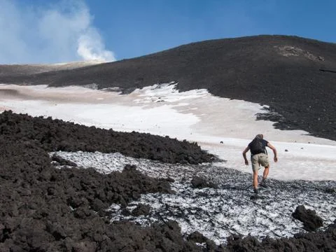 To the top of the Etna volcano Stock-Fotos