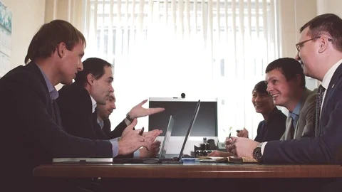 The top managers team discusses action plan Stock Footage 82084913
